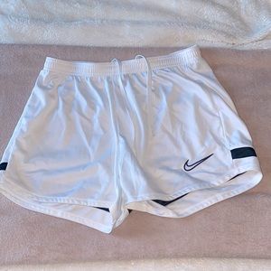 White Nike dry fit shorts!!